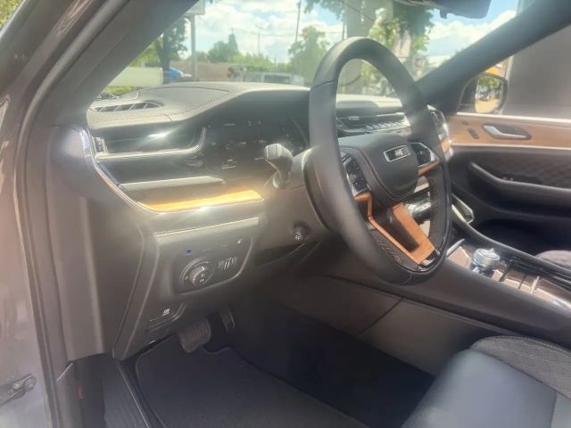 Jeep Grand Cherokee Hybrid Summit