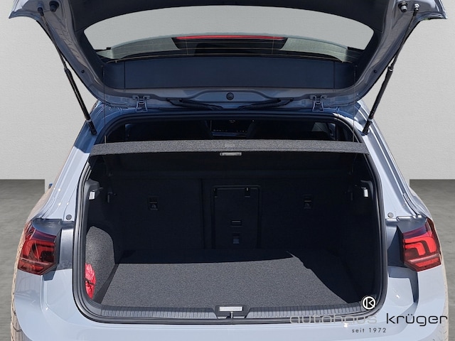 Volkswagen Golf DSG R-Line