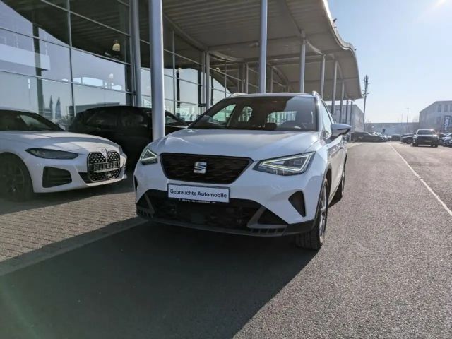 Seat Arona 1.0 LED. Navi. AHK.