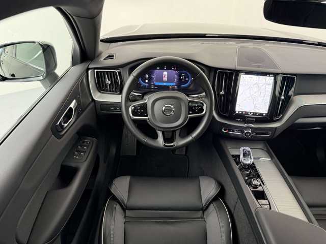 Volvo XC60 AWD Plus Recharge T8