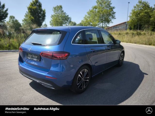 Mercedes-Benz B 200 Progressive