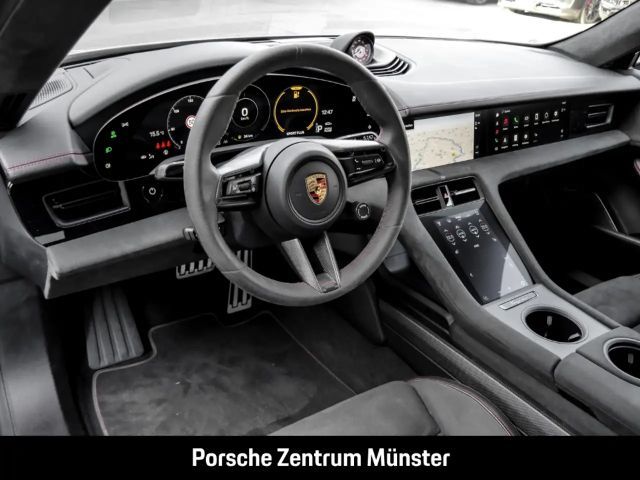 Porsche Taycan GTS Sport Turismo