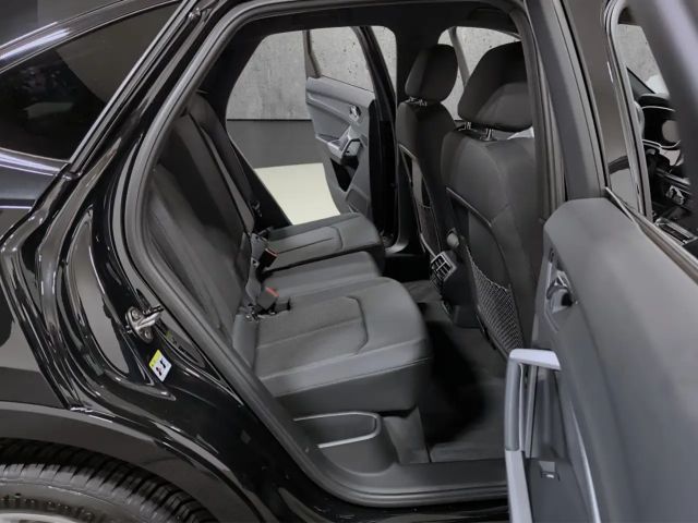 Audi Q3 35 TFSI S-Line S-Tronic