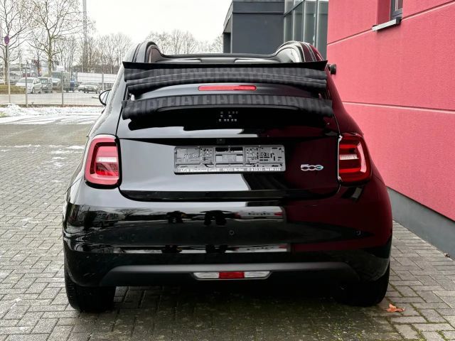 Fiat 500e La Prima by Bocelli