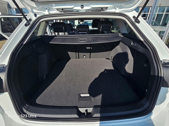 Volkswagen Golf 1.5 eTSI DSG Life Variant