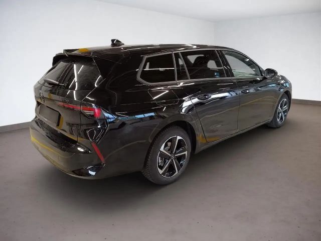 Opel Astra 1.2 Turbo Sports Tourer