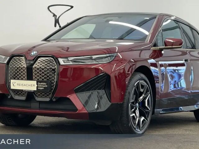 BMW iX xDrive50