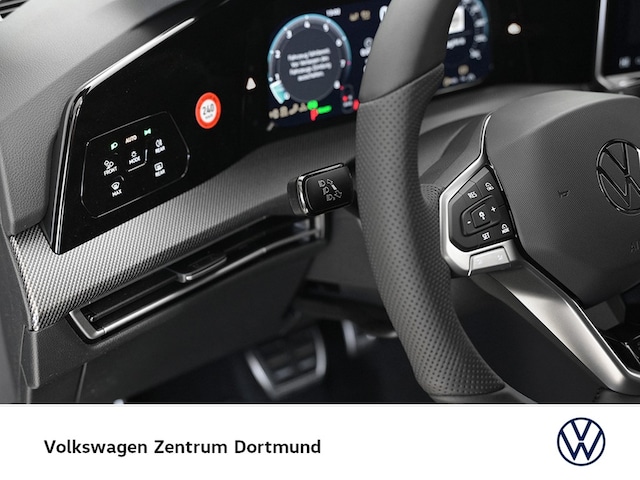 Volkswagen Golf 1.5 eTSI Golf VIII R-Line