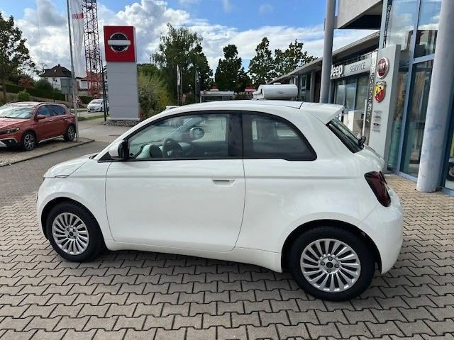 Fiat 500e 42 kWh