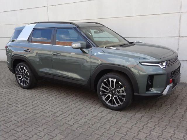 SsangYong Torres 2WD Sapphire