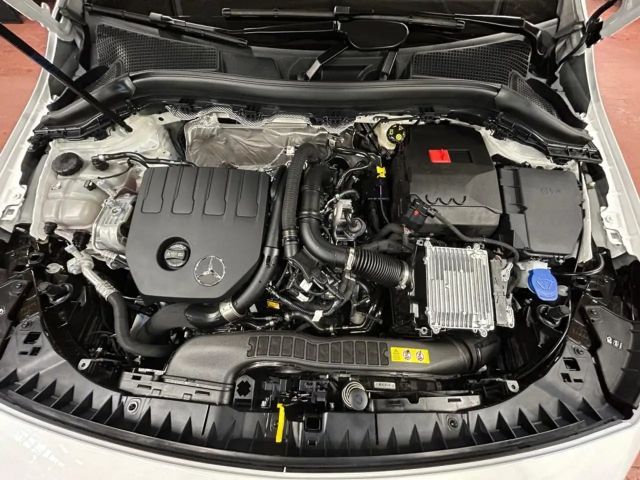 Mercedes-Benz B 200 Progressive