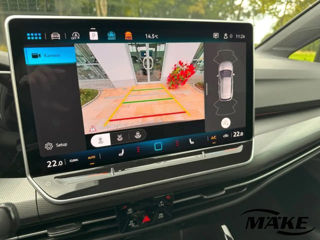 Volkswagen Golf 1.5 eTSI DSG