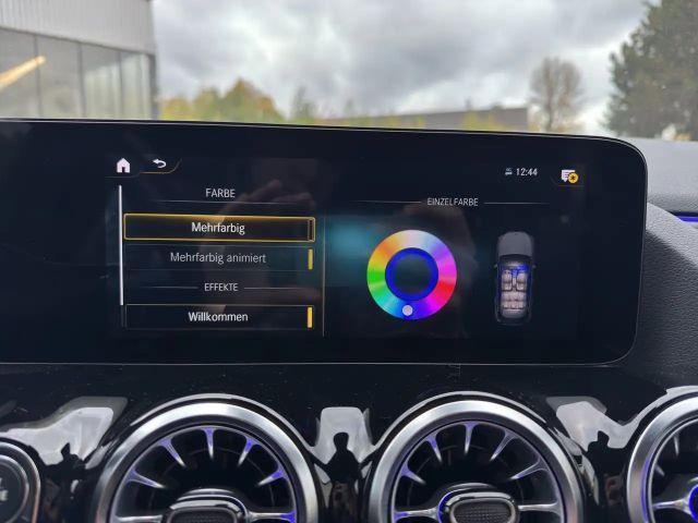 Mercedes-Benz GLA 200 AMG Line