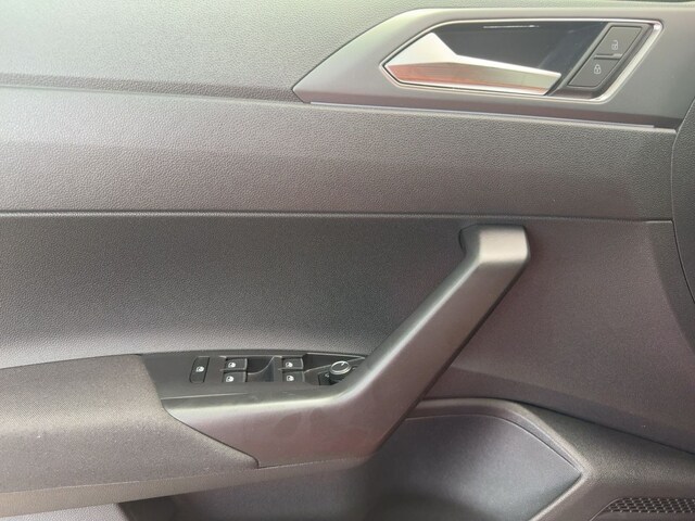 Volkswagen Taigo 1.5 TSI DSG R-Line