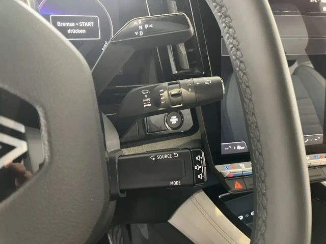 Renault Espace E-Tech Hybrid Iconic