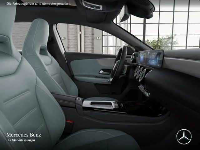 Mercedes-Benz A 250 4MATIC AMG Line