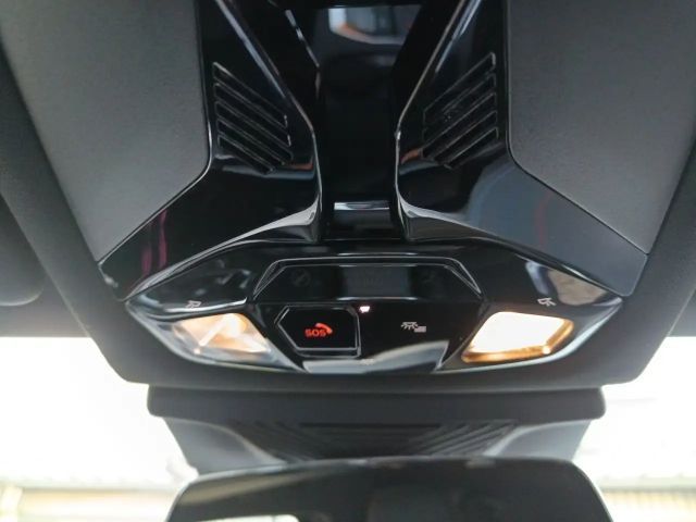 BMW 118 118d M-Sport Sedan