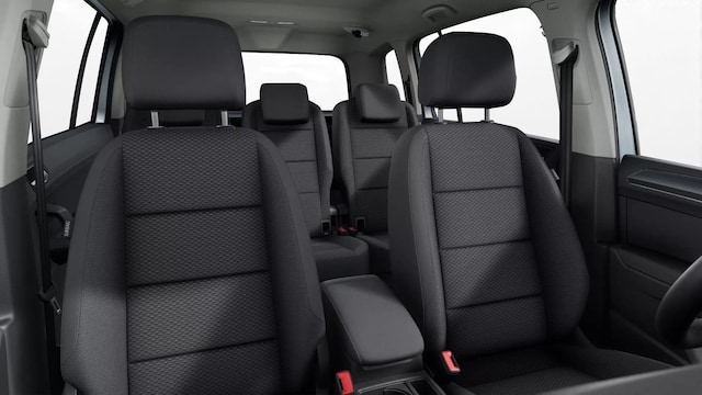 Volkswagen Touran 1.5 TSI R-Line