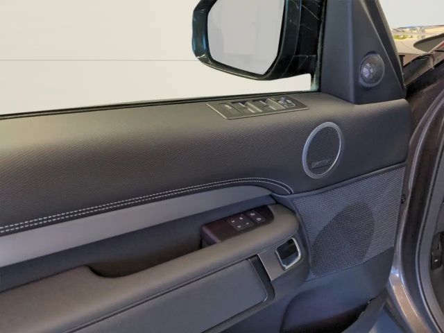 Land Rover Discovery D250 SE
