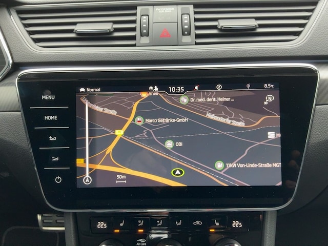 Skoda Superb 2.0 TDI Combi Sportline