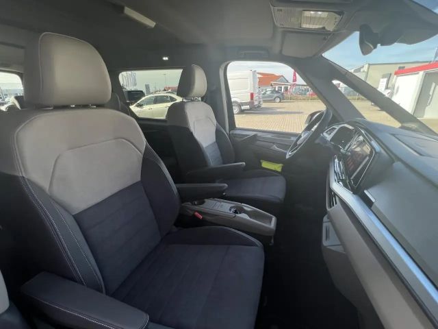 Volkswagen Multivan 2.0 TDI DSG Style T7