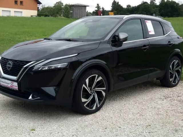 Nissan Qashqai DIG-T Tekna