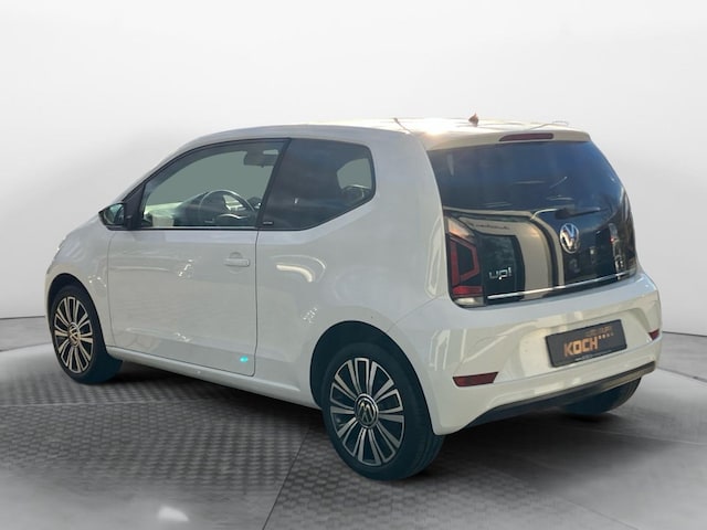 Volkswagen up! Active
