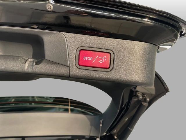 Mercedes-Benz B 200 Progressive Sedan