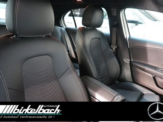 Mercedes-Benz A 200 Progressive