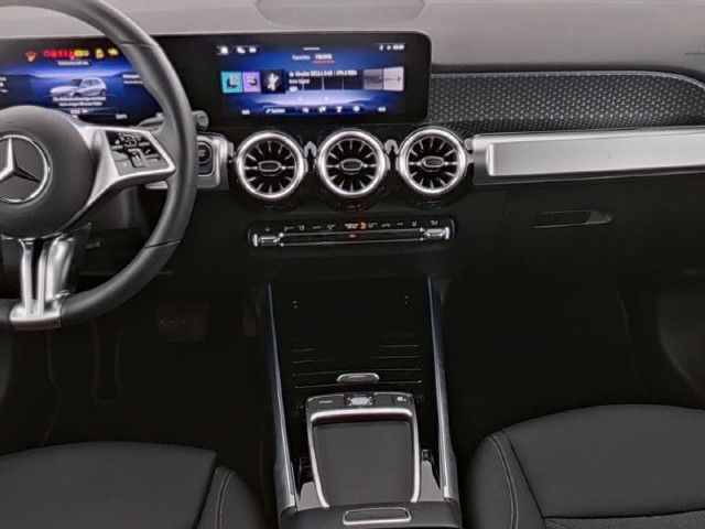 Mercedes-Benz EQB 300 4MATIC