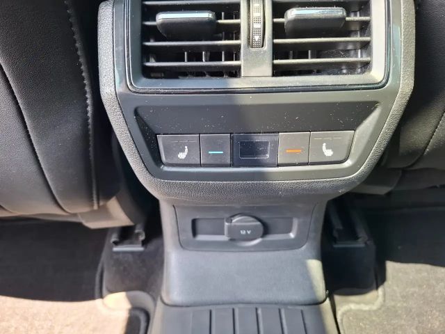 Skoda Karoq Sportline4x4*NAVI*VOLLLEDER*PDCv+h*RFK*SHZv+h*ACC*