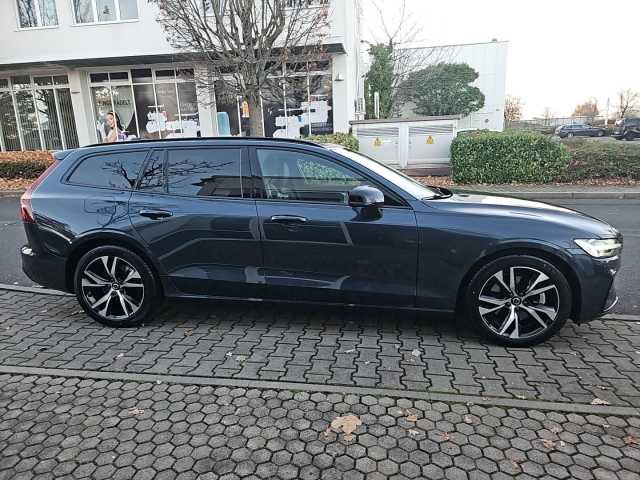 Volvo V60 Dark Plus