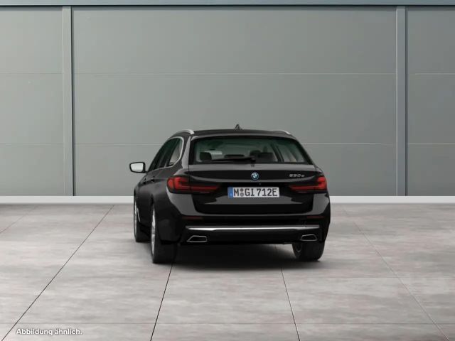 BMW 530 530e Luxury Line Touring