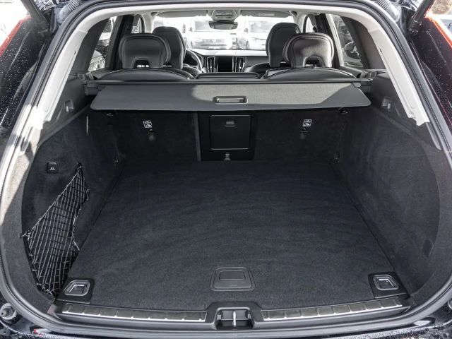 Volvo XC60 Dark Plus