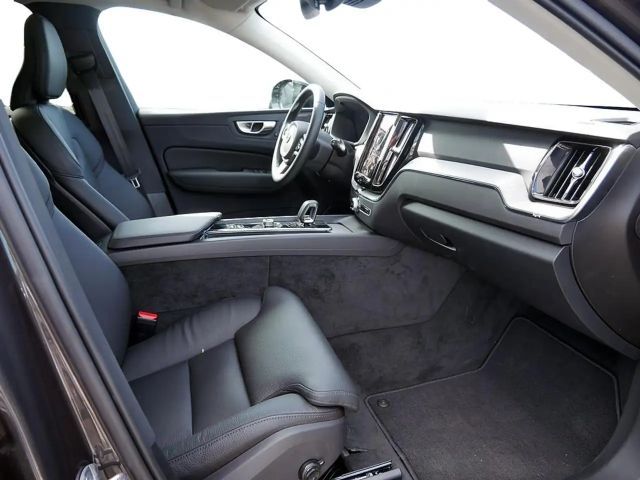 Volvo XC60 AWD Dark Plus T6