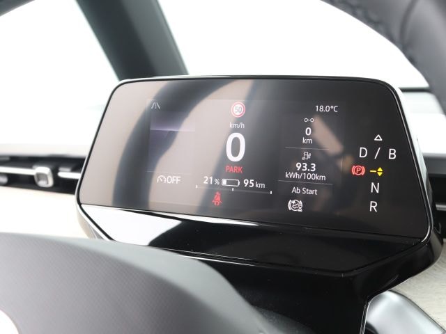 Volkswagen ID.Buzz Black CarPlay Matrix CCS ACC AHK