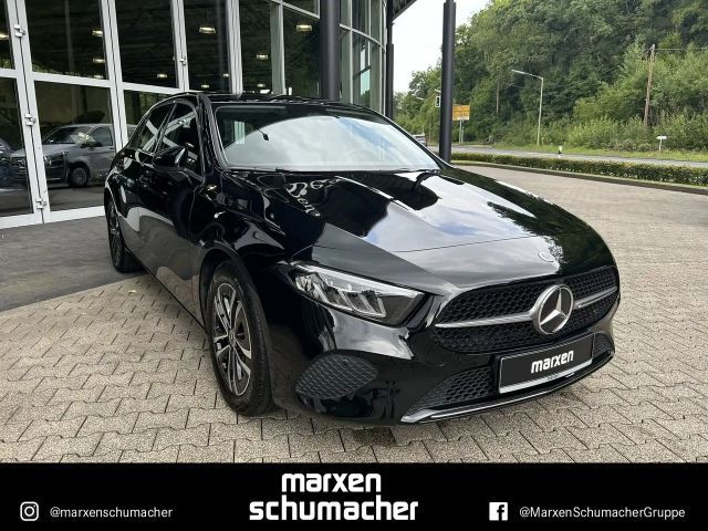 Mercedes-Benz A 180 A 180 Progr. AHK+Winter+Kamera+Carbon+LED+MY24