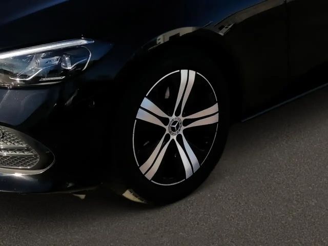 Mercedes-Benz C 220 AVANTGARDE C 220 d Sedan