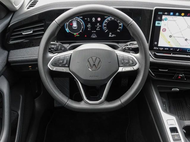 Volkswagen Passat 1.5 eTSI DSG
