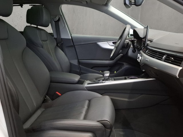Audi A4 45 TFSI Avant Quattro S-Tronic