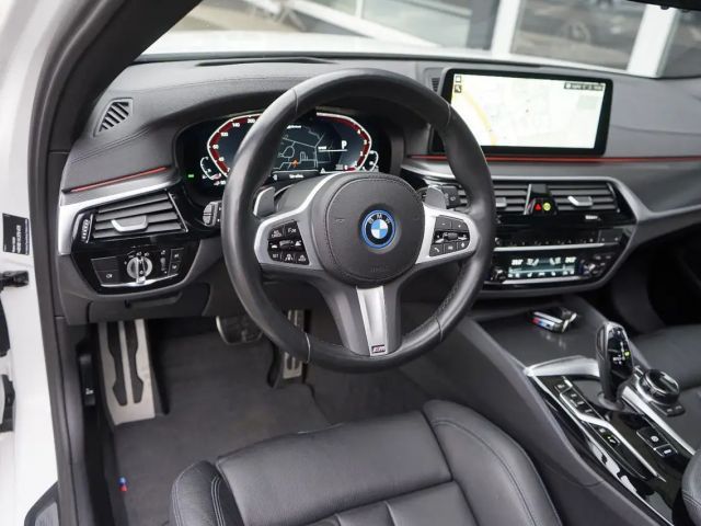 BMW 530 530e M-Sport xDrive