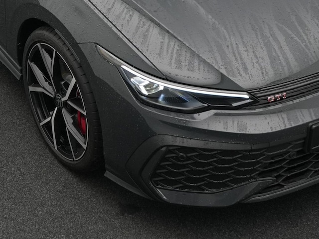 Volkswagen Golf 2.0 TSI GTI Style