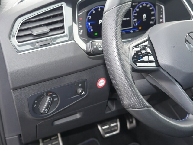 Volkswagen Tiguan 2.0 TSI DSG