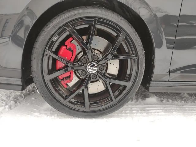 Volkswagen Golf 2.0 TSI DSG GTI