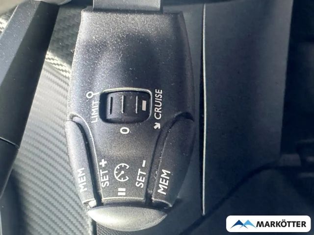 Peugeot E-208 Allure Pack