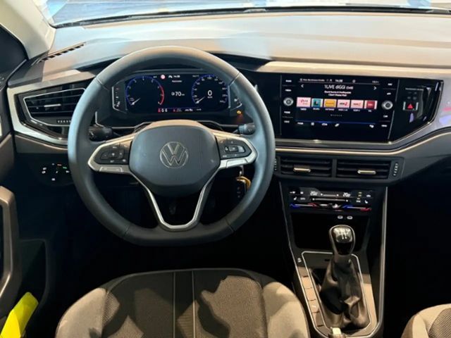 Volkswagen Polo 1.0 TSI Style