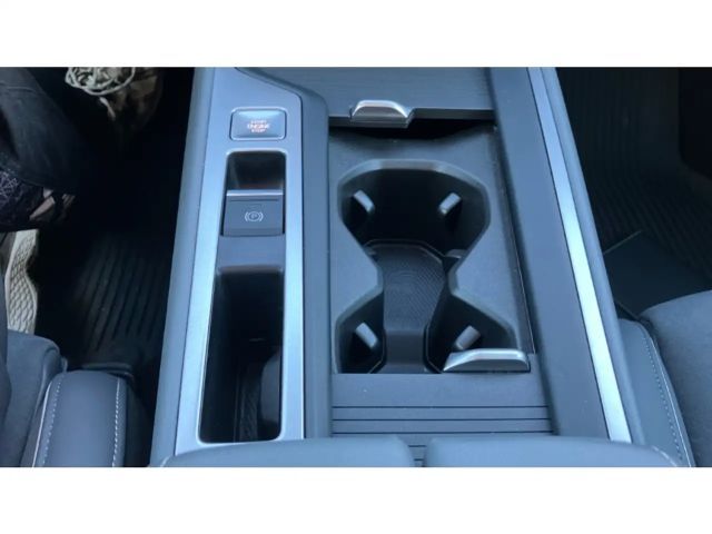 Volkswagen Passat 1.5 eTSI Business Variant