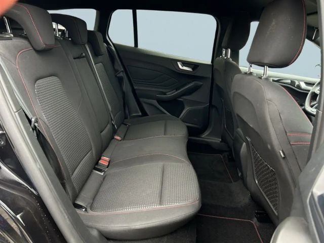 Ford Focus EcoBoost ST Line Wagon