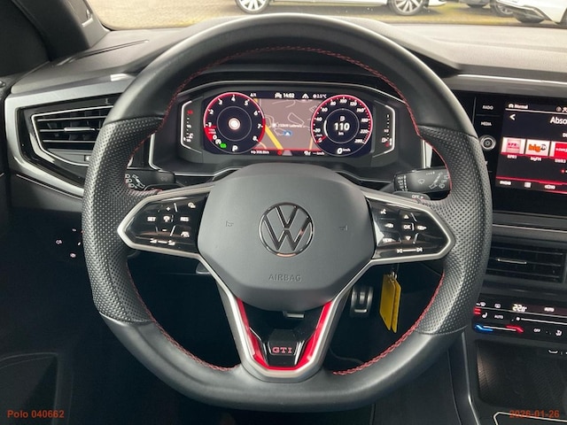 Volkswagen Polo 2.0 TSI DSG GTI IQ.Drive