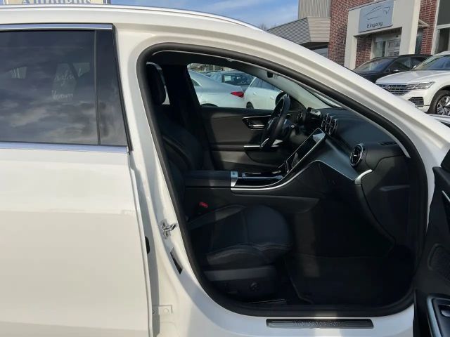 Mercedes-Benz C 220 AVANTGARDE C 220 d Estate